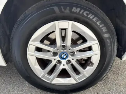 Photo 7 BMW Serie 2 Série 2 ActiveTourer 225e 245ch xDrive DKG7