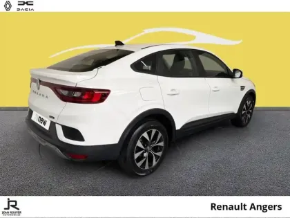 Photo 12 Renault Arkana  1.6 E-Tech hybride 145ch Equilibre -22