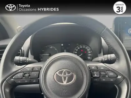 Photo 12 Toyota Yaris  116h Dynamic 5p MC24