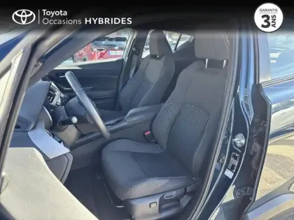 Photo 11 Toyota C-HR  1.8 Hybride 122ch Dynamic Ultimate E-CVT