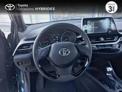 Photo 8 Toyota C-HR  1.8 Hybride 122ch Dynamic Ultimate E-CVT