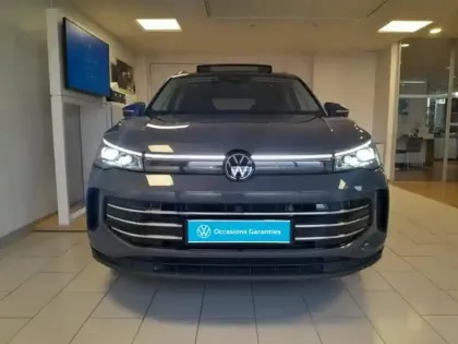 Photo 5 Volkswagen Tiguan  1.5 eTSI 150ch Elegance DSG7