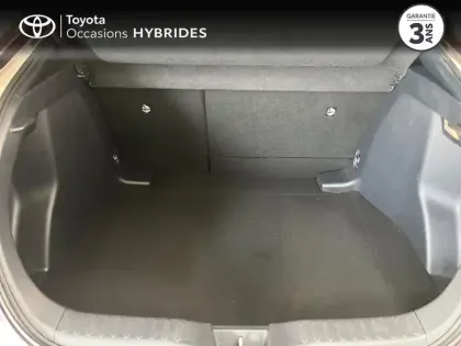 Photo 9 Toyota C-HR  1.8 Hybride 140ch Design NG23