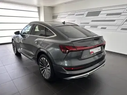 Photo 5 Audi E-tron  Sportback 55 408ch S Line e-quattro