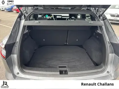 Photo 6 Renault Austral  1.2 E-Tech full hybrid 200ch Techno - 24