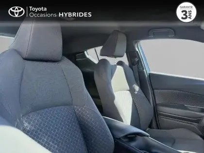Photo 20 Toyota C-HR  1.8 Hybride 122ch Dynamic Ultimate E-CVT