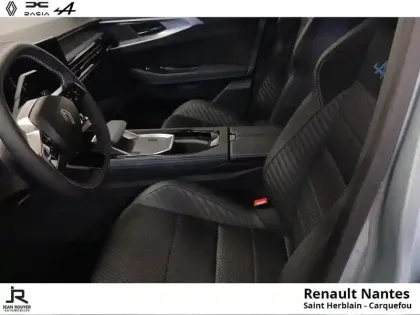 Photo 25 Renault Espace  1.2 E-Tech full hybrid 200ch esprit Alpine 7 places