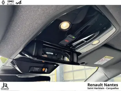 Photo 10 Renault Espace  1.2 E-Tech full hybrid 200ch esprit Alpine 7 places