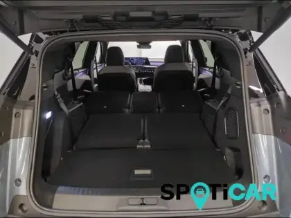 Photo 8 Peugeot 5008  Hybrid 145ch GT e-DCS6