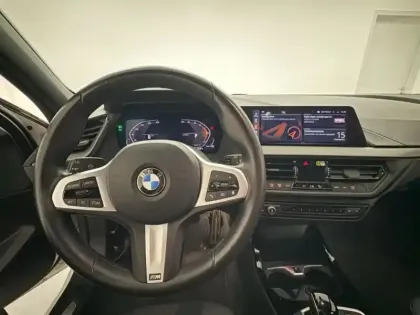 Photo 6 BMW Serie 1 Série 1 118iA 136ch M Sport DKG7