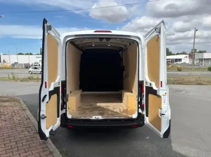Photo 10 Ford Transit Fourgon Nouveau FGN T310 L2H2 2.0 ECOBLUE 130 S&S TREND