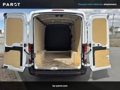 Photo 45 Ford Transit Fourgon Nouveau FGN T310 L2H2 2.0 ECOBLUE 130 S&S TREND