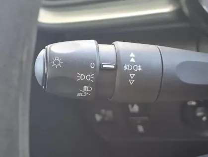 Photo 17 Citroën C3 III PureTech 82 S&S BVM Feel
