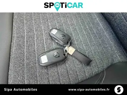 Photo 39 Peugeot 3008  Hybrid 136 e-DCS6