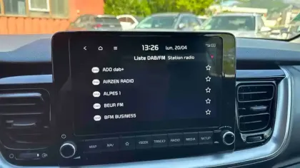 Photo 16 Kia Stonic  1.0 T-GDi 100 ch BVM6