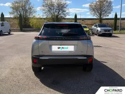 Photo 30 Peugeot 2008  Electrique 136 ch