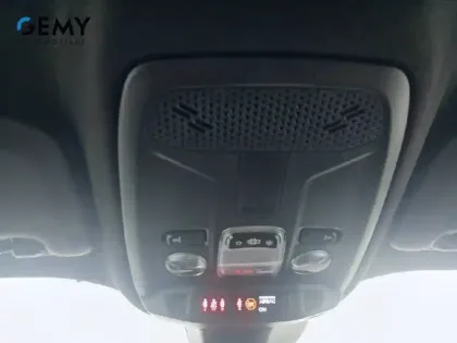 Photo 16 Peugeot 2008  PureTech 100 S&S BVM6