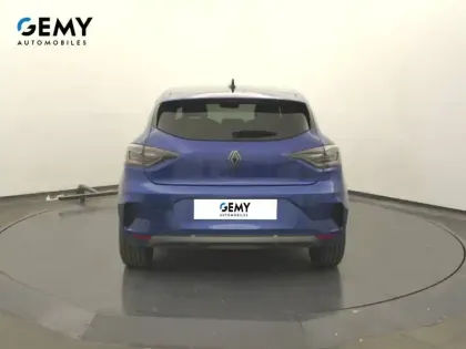 Photo 19 Renault Clio  E-Tech full hybrid 145