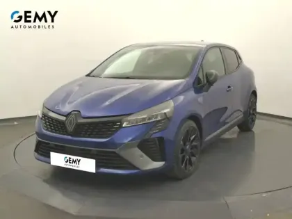 Photo 15 Renault Clio  E-Tech full hybrid 145