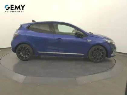 Photo 18 Renault Clio  E-Tech full hybrid 145