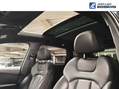 Photo 20 Audi Q7  60 TFSI e 462 Tiptronic 8 Quattro