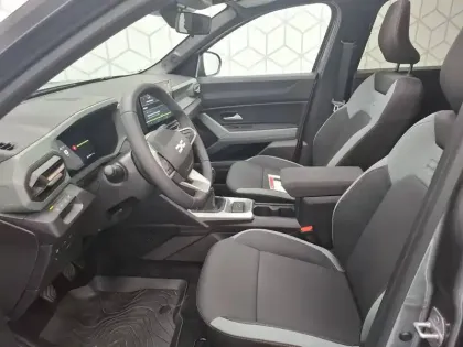Photo 5 Dacia Bigster  Mild Hybrid-G 140