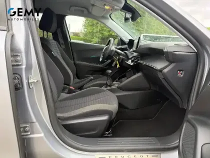 Photo 12 Peugeot 2008  BlueHDi 110 S&S BVM6