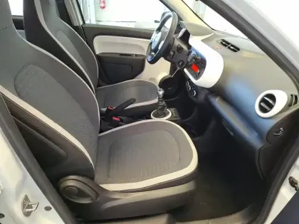 Photo 40 Renault Twingo  III 0.9 TCe 90 Energy E6C
