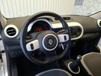 Photo 24 Renault Twingo  III 0.9 TCe 90 Energy E6C