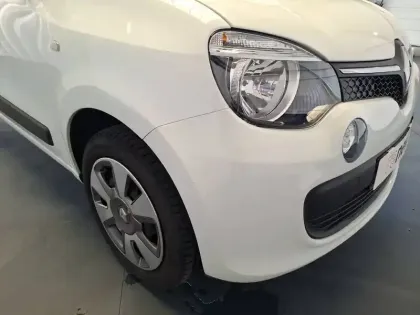 Photo 19 Renault Twingo  III 0.9 TCe 90 Energy E6C