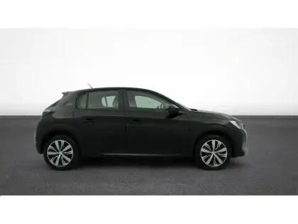 Photo 9 Peugeot 208  Electrique 50 kWh 136ch