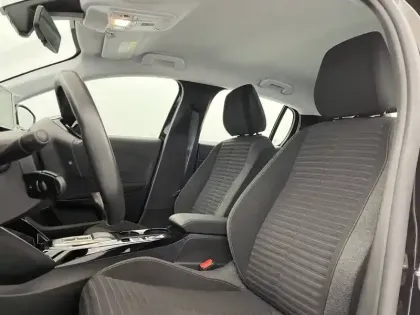 Photo 13 Peugeot 208  Electrique 50 kWh 136ch