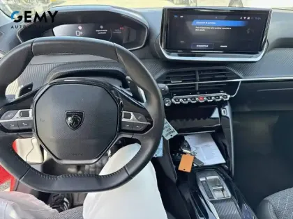 Photo 7 Peugeot 208  Hybrid 100 e-DCS6