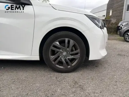 Photo 11 Peugeot 208  PureTech 100 S&S BVM6