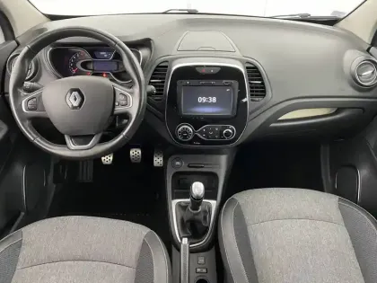Photo 11 Renault Captur  TCe 90 Energy
