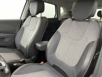 Photo 8 Renault Captur  TCe 90 Energy