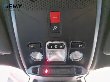 Photo 21 Peugeot 2008  Electrique 156 ch 54 kWh