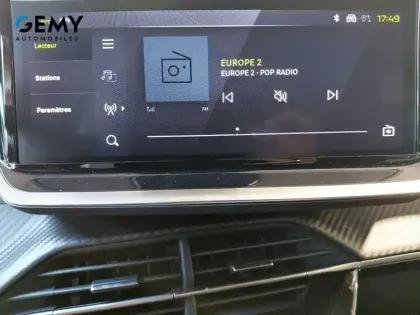 Photo 12 Peugeot 2008  Electrique 156 ch 54 kWh