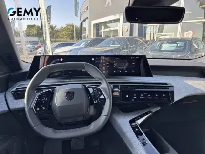 Photo 7 Peugeot 5008  Hybrid 145 ch e-DCS6