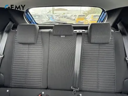 Photo 18 Peugeot 208  Electrique 50 kWh 136ch