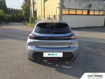 Photo 33 Peugeot 208  PureTech 75 S&S BVM5