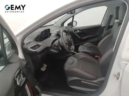 Photo 8 Peugeot 208  PureTech 110ch S&S EAT6