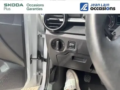 Photo 18 Skoda Fabia  1.0 MPI 80 ch BVM5