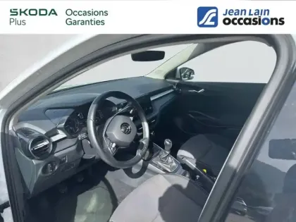 Photo 12 Skoda Fabia  1.0 MPI 80 ch BVM5