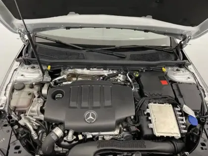 Photo 19 Mercedes Classe A  200 d 8G-DCT