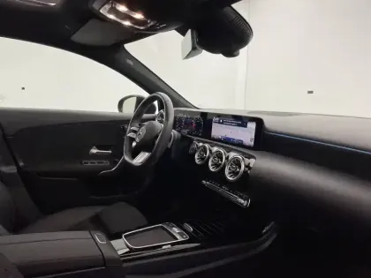 Photo 26 Mercedes Classe A  200