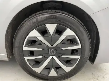 Photo 12 Peugeot 208  PureTech 100 S&S BVM6