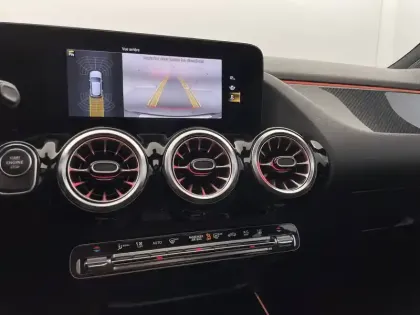 Photo 28 Mercedes GLA  250 e 8G-DCT