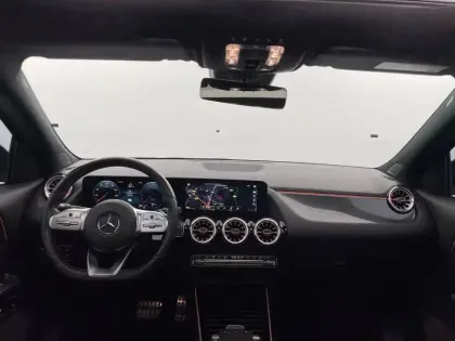 Photo 25 Mercedes GLA  250 e 8G-DCT