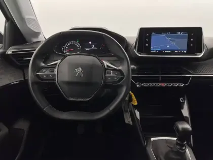 Photo 21 Peugeot 208  PureTech 100 S&S BVM6